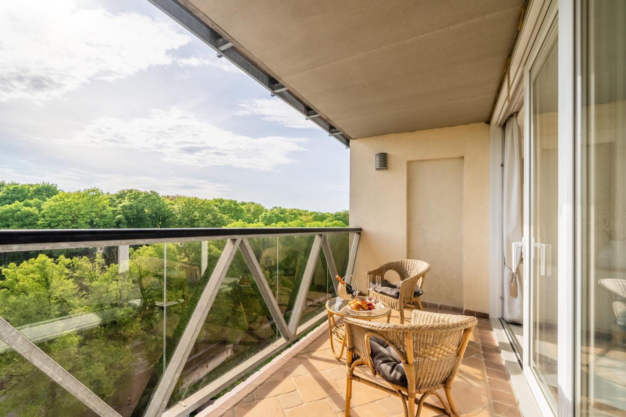 #1 Luxury Jacuzzi Penthouse In Quiet Centre Apartamento *
